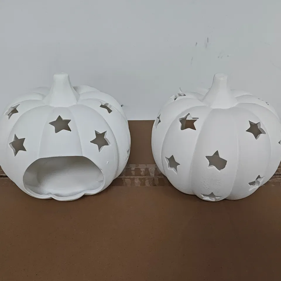 SET OF 6 CERAMIC PUMPKIN STARS