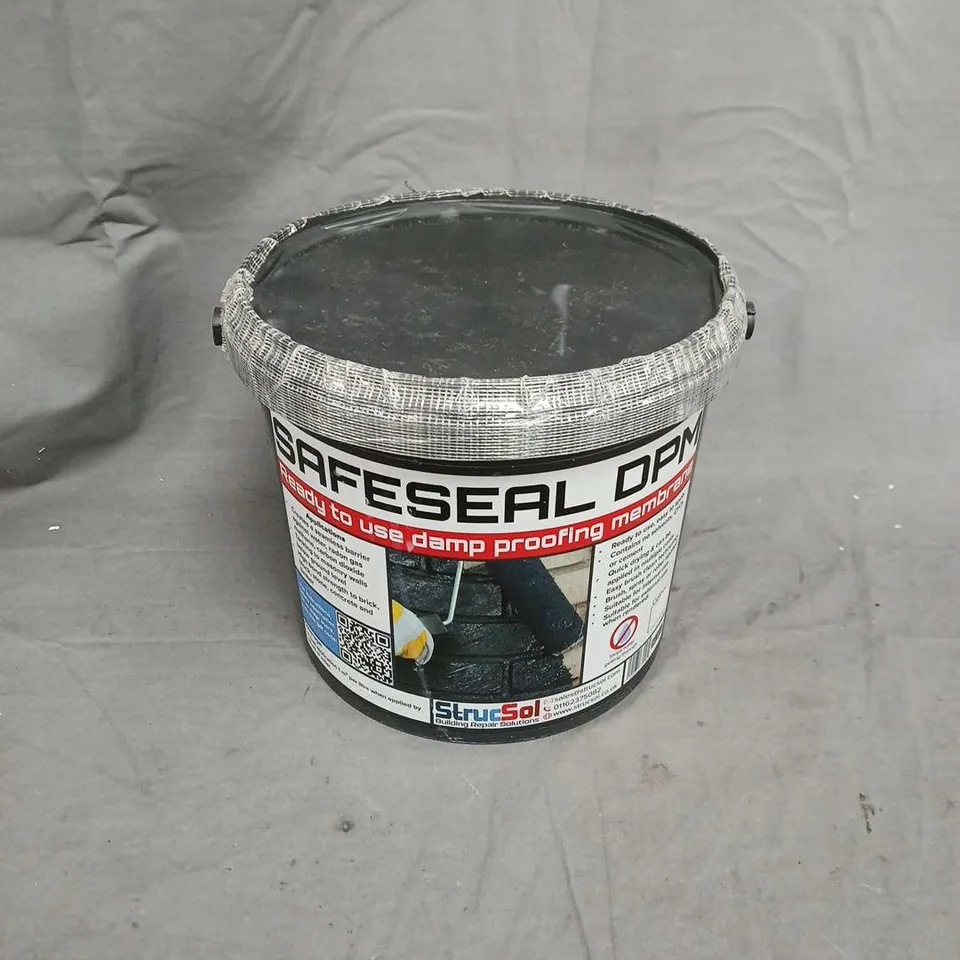 STRUSOL SAFESEAL 5-LITRE READY-TO-USE SEALANT IN WHITE – NO SOLVENTS