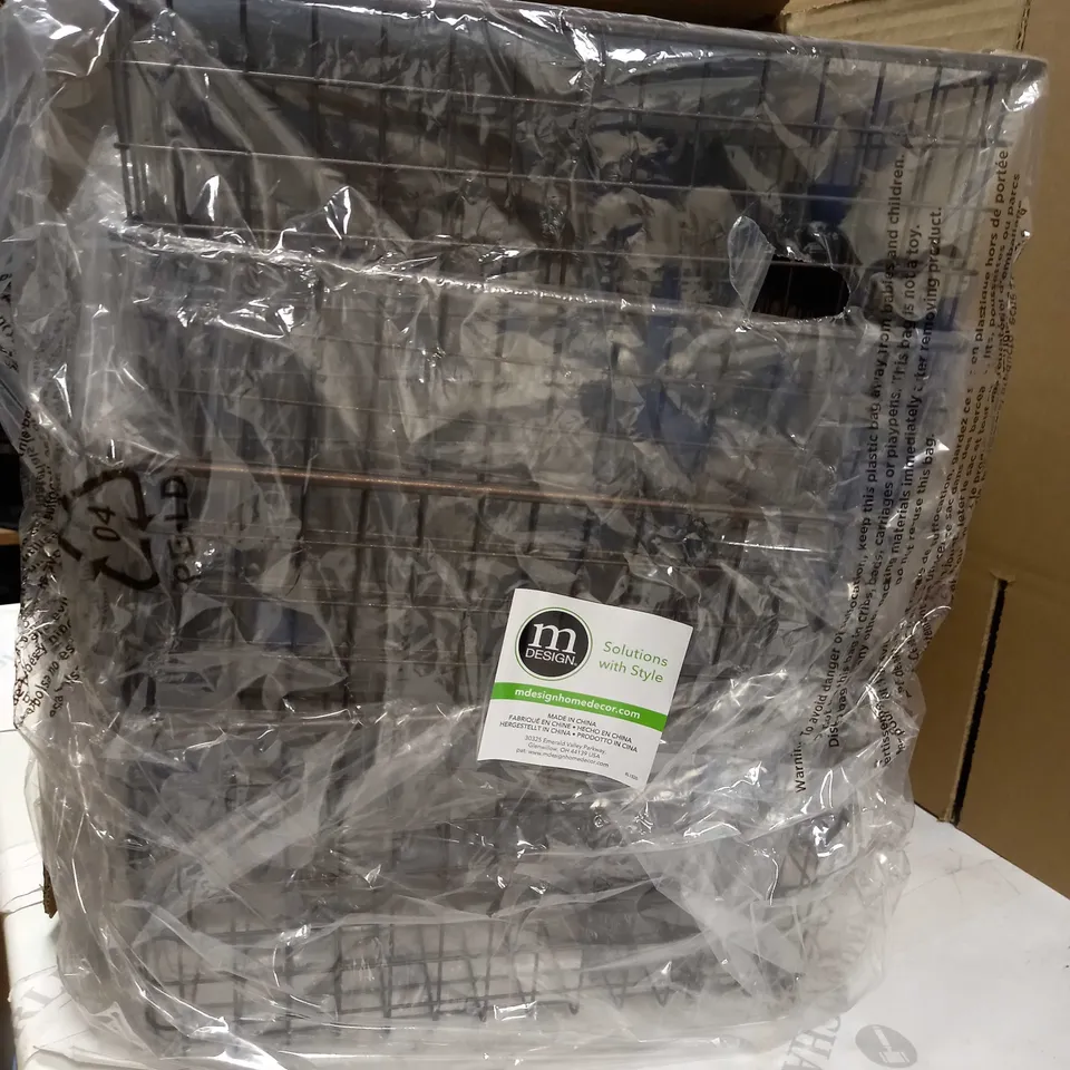 BOX OF APPROX 4 PACKAGED METAL GRID SQUARE STORAGE BASKETS