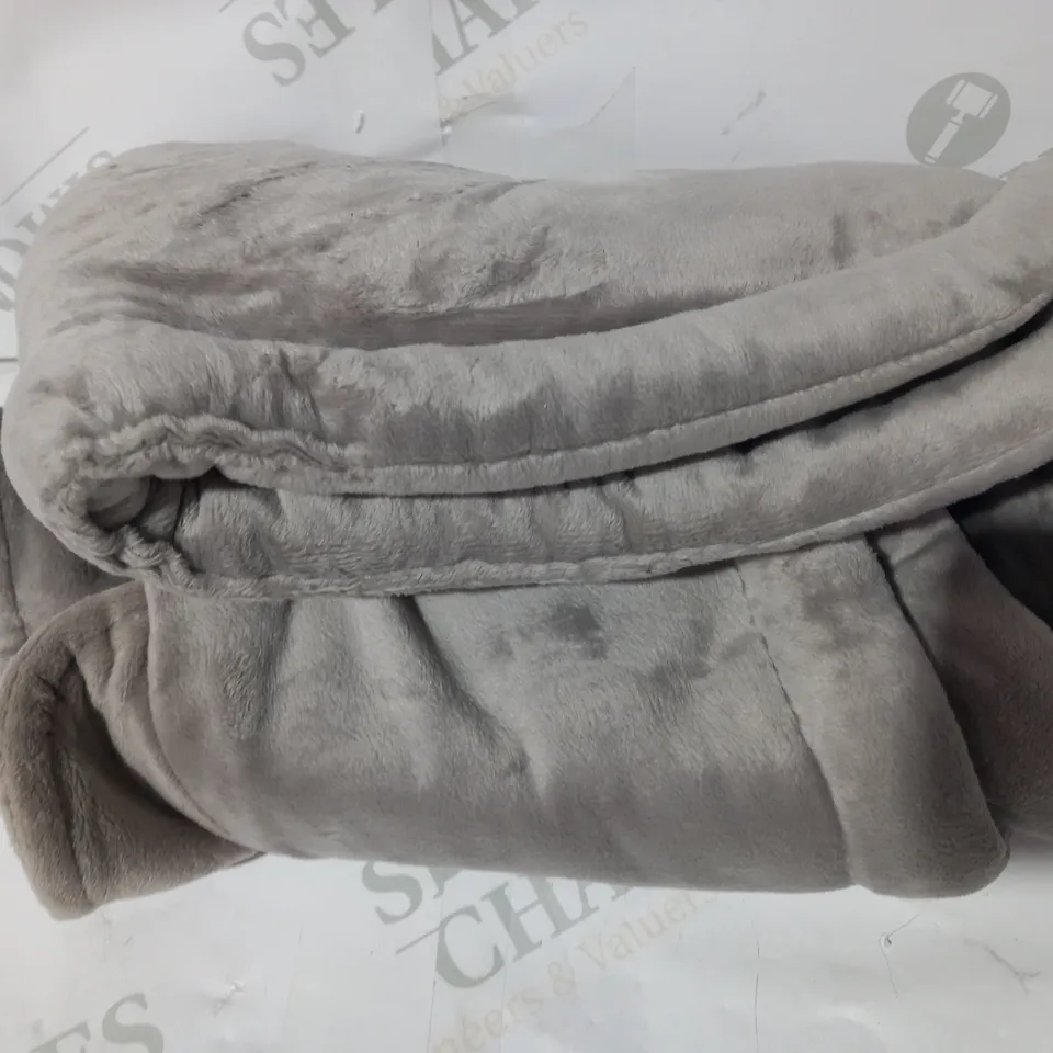 COZEE HOME HEATED SHOULDER WARMER GREY
