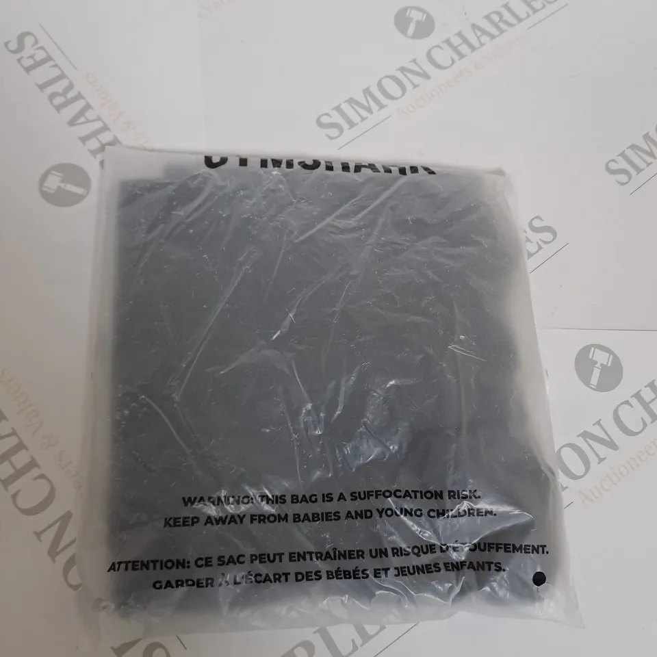 GYMSHARK JERSEY BODY FIT T-SHIRT SIZE S