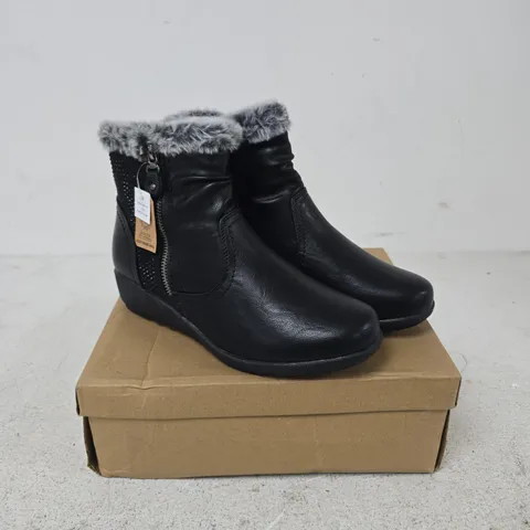 JO & JOE BASIL BLACK FAUX LEATHER LOOK ANKLE BOOTS, UK 6