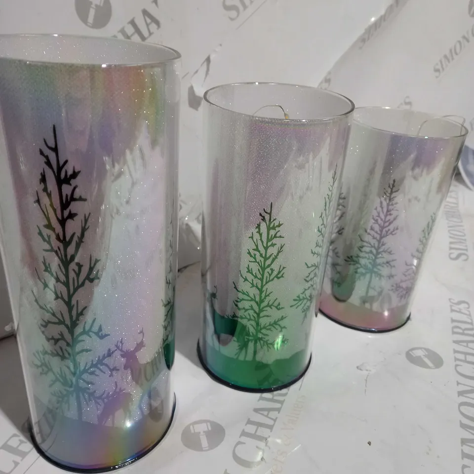 LUXA SHADOW PRELIT SET OF 3 REINDEER SCENE SPARKLERS