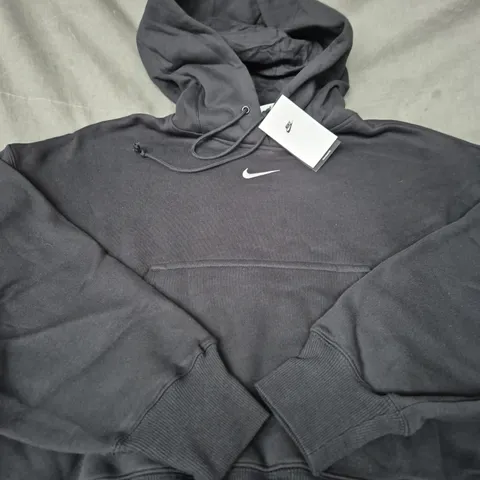 NIKE BLACK HOODIE – WOMENS - SIZE SMALL