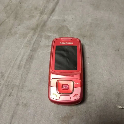 SAMSUNG MOBILE PHONE – RED CANDYBAR WITH KEYPAD 