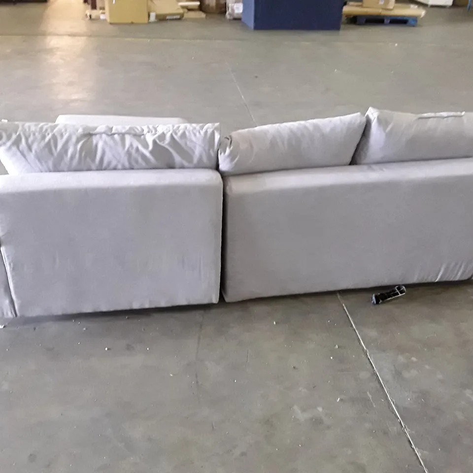 QUALITY DESIGNER 3 SEATER SOFA WITH RHF CHAISE - LIGHT GREY FABRIC 