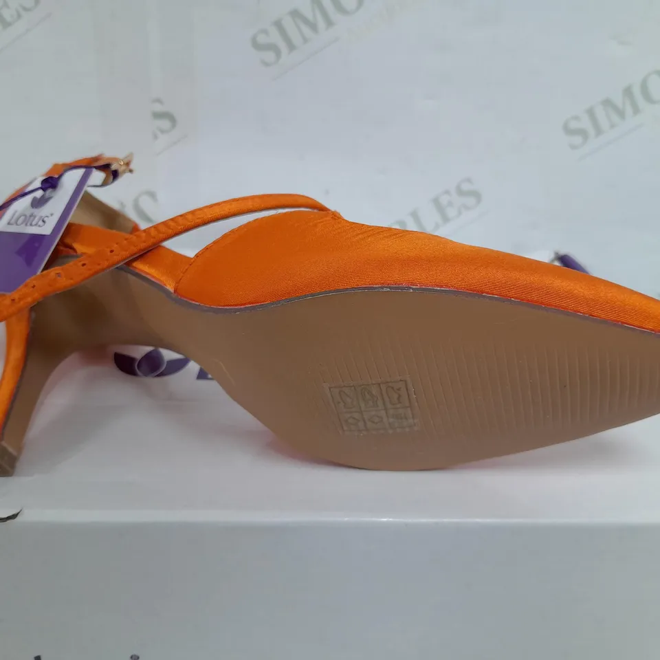 BOXED PAIR OF LOTUS PINTED TOE HEELS IN ORANGE SATIN - UK 5