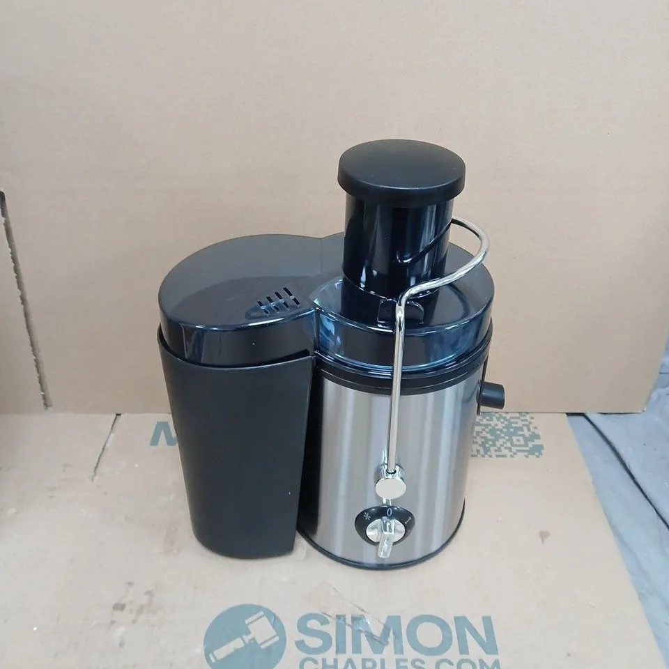JUICER EXTRACTOR – STAINLESS STEEL BODY WITH BLACK TOP (BOXED)