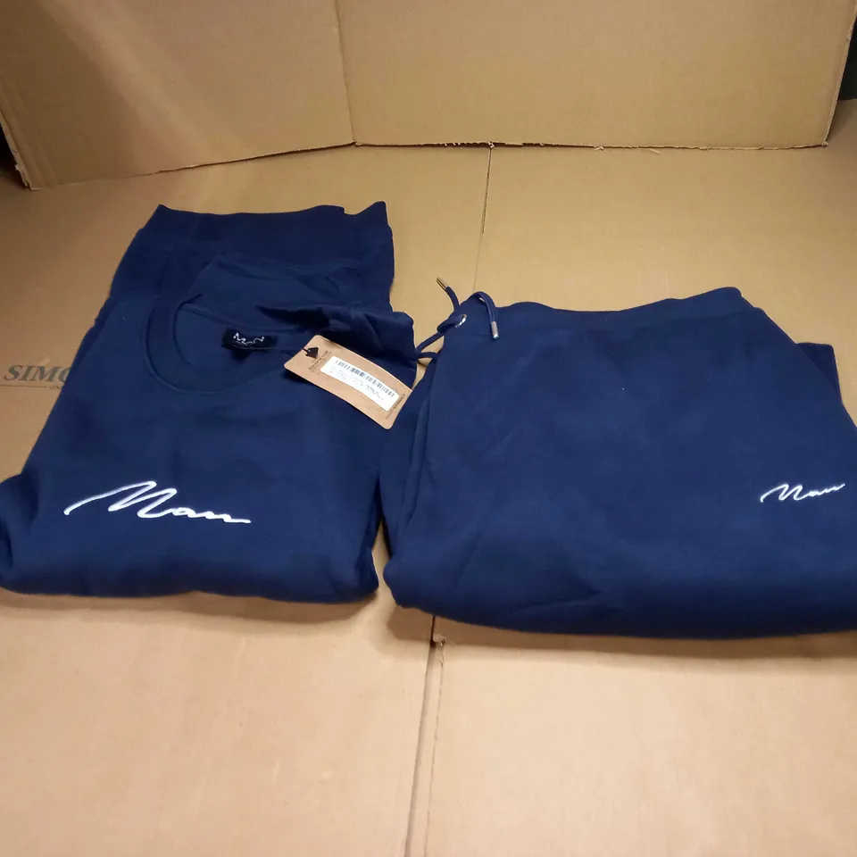 RECYCLED MAN SCRIPT SWEATER TRACKSUIT IN NAVY SIZE 5XL