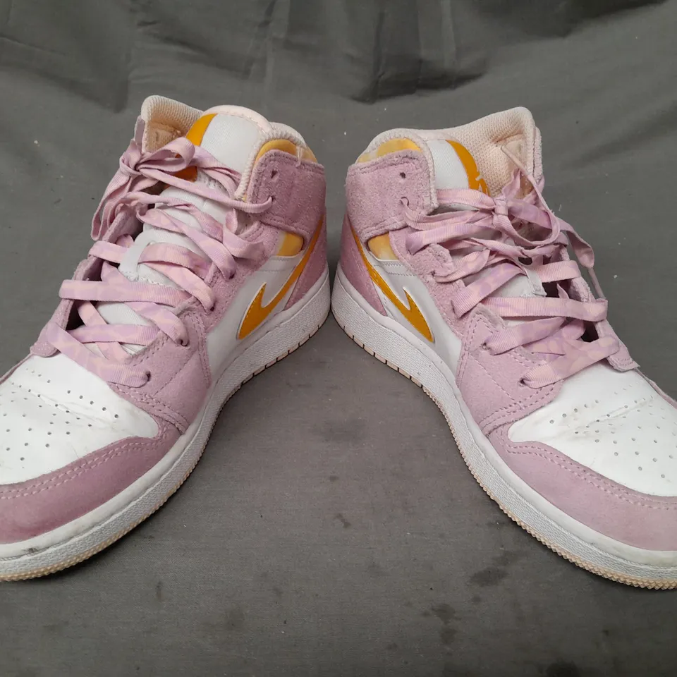 PAIR OF NIKE AIR JORDAN SHOES IN PINK/YELLOW UK SIZE 4.5