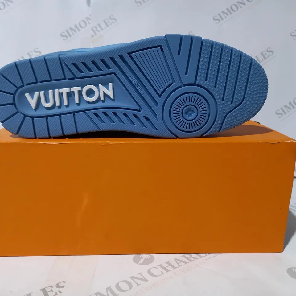 BOXED PAIR OF LOUIS VUITTON TRAINER SNEAKERS IN BLUE/WHITE SIZE 10M