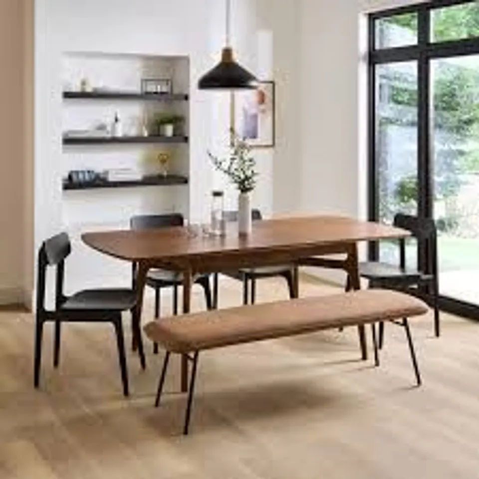BOXED MAXTON RECTANGULAR EXTENDABLE 6 TO 8 SEATER DINING TABLE (1 BOX)