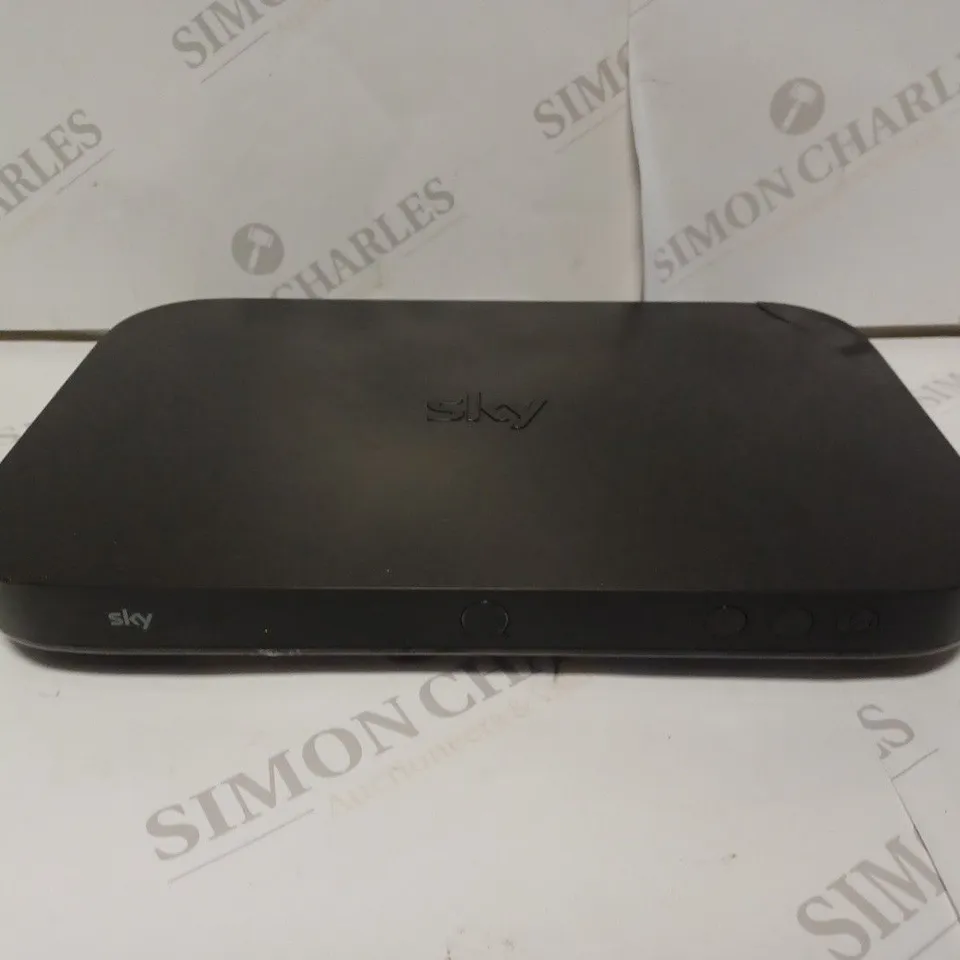 SKY Q 1TB BOX RECEIVER