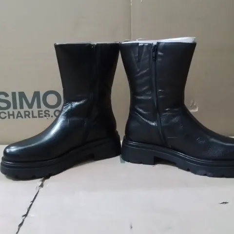 BOXED BRAND NEW APPROXIMATELY 5 SIMPLY BE BREENER WIDE SHOES BLACK SIZE 5