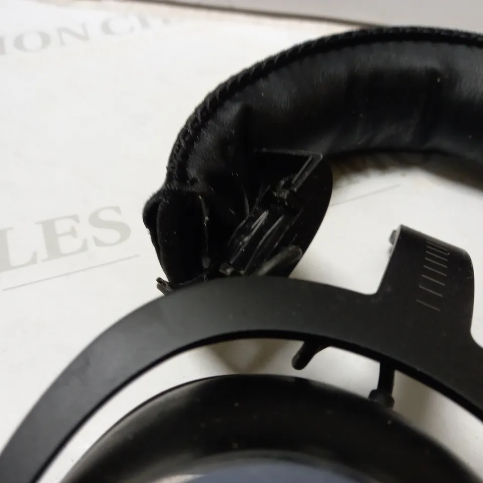BOXED LOGITECH PRO X LIGHTSPEED GAMING HEADSET RRP £219.99
