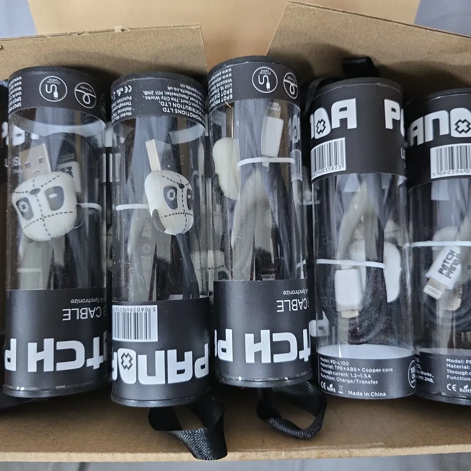 APPROXIMATELY 20 ASSORTED PATCH USB LIGHTNING CONNECTORS CABLES TO INCLUDE BLUE & BLACK VARIATIONS