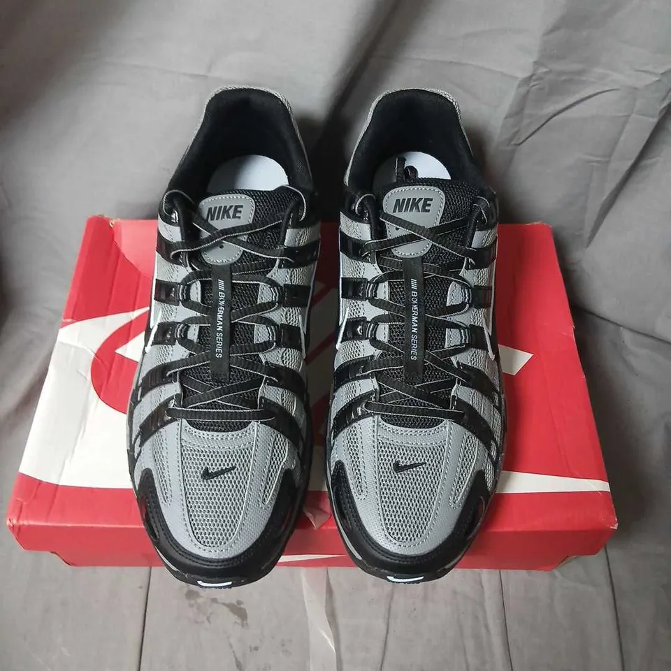 NIKE P-6000 TRAINERS – GREY/BLACK, UK 11 