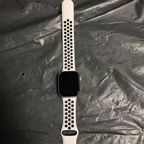APPLE WATCH SERIES 9 