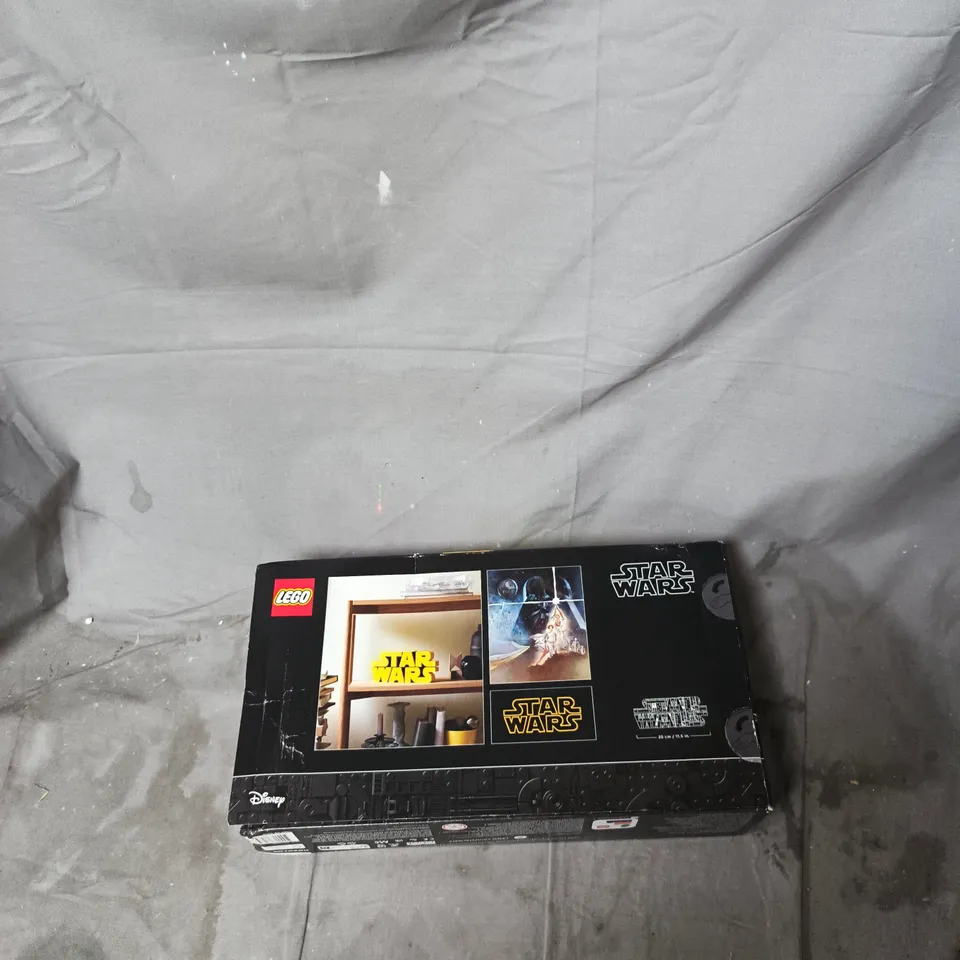 LEGO STAR WARS 75407 – 700 PIECES (BOXED)