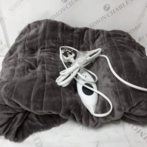 COZEE HOME VELVETSOFT HEATED THROW IN CHARCOAL