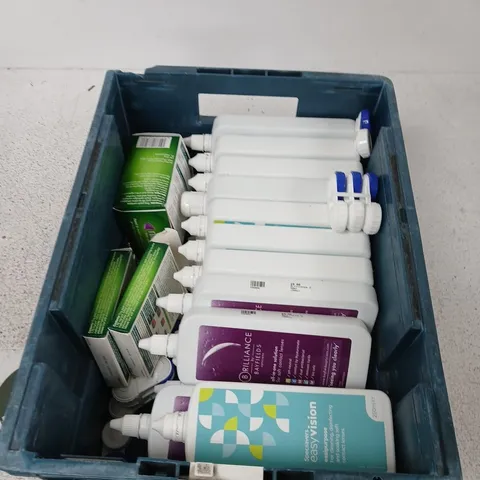 APPROXIMATELY 20 ASSORTED ITEMS INCLUDING EYE DISINFECTANT, NICOTINE PATCHES, NICOTINE INHALER ETC. 