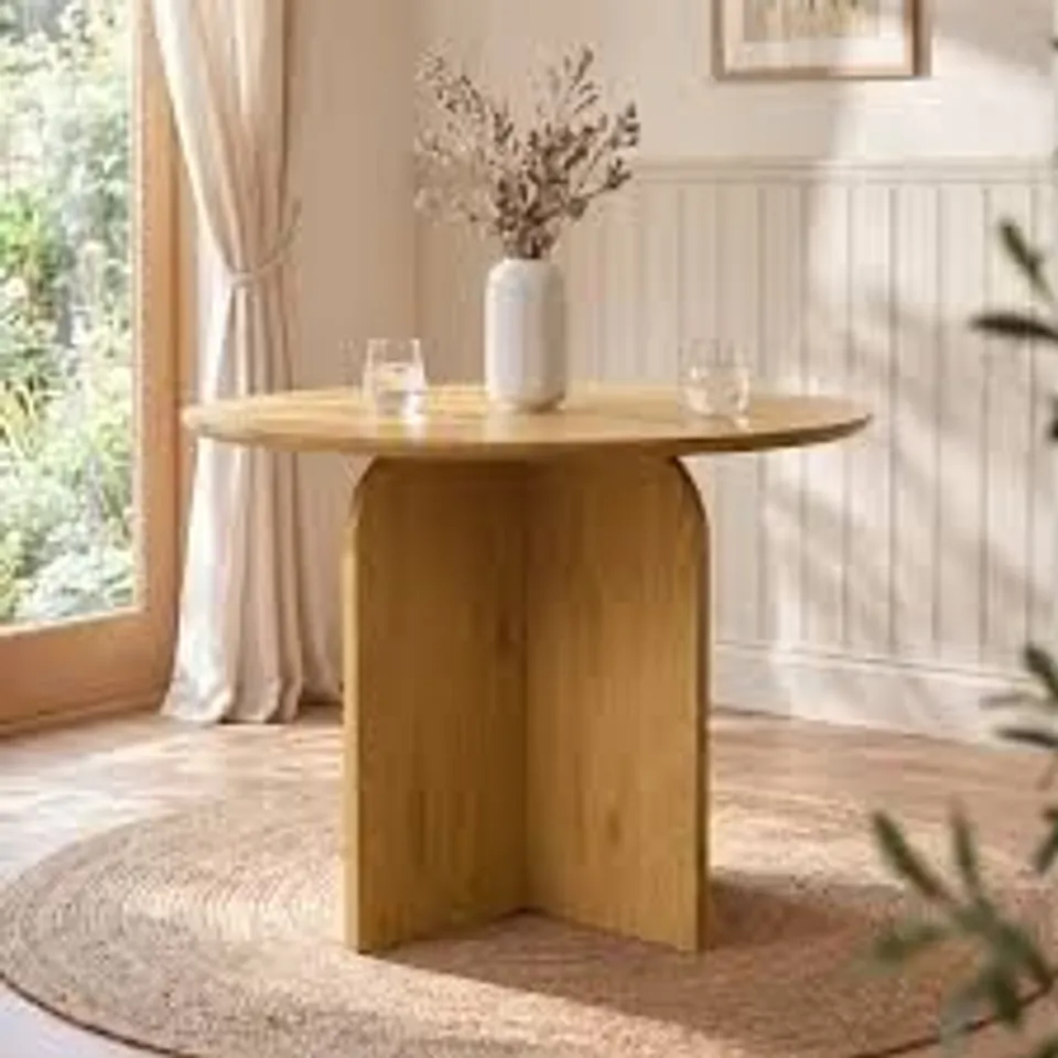 BOXED NYX - MODERN ROUND DINING TABLE