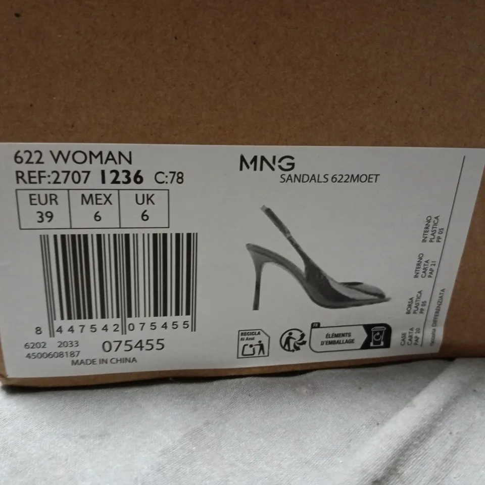 BOXED MNG SANDALS 622MOET – BURGUNDY PATENT, UK 6 (EU 39)