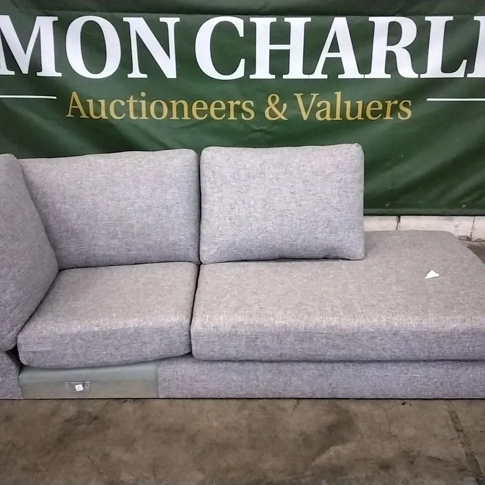 QUALITY BRITISH DESIGNER LIGHT GREY FABRIC CORNER GROUP CHAISE SOFA SECTION