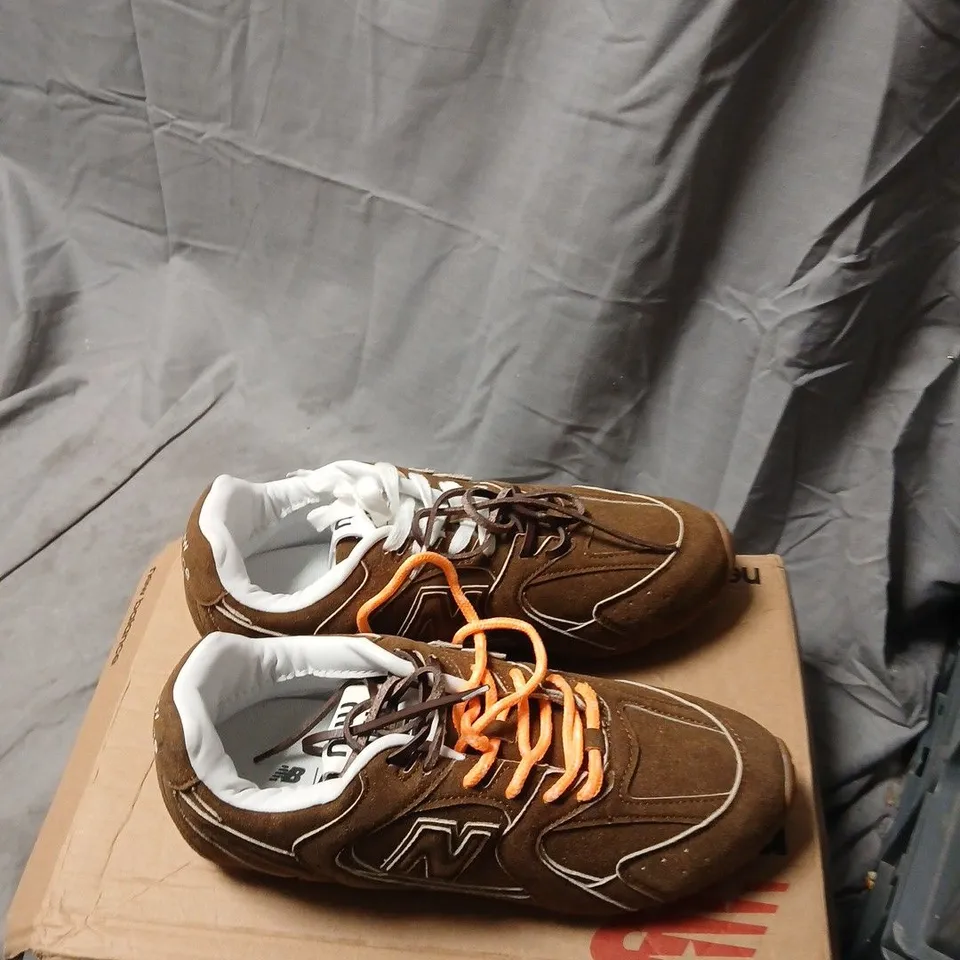NEW BALANCE BROWN SUEDE SNEAKERS – UK 6 (EU 40) – PAIR .