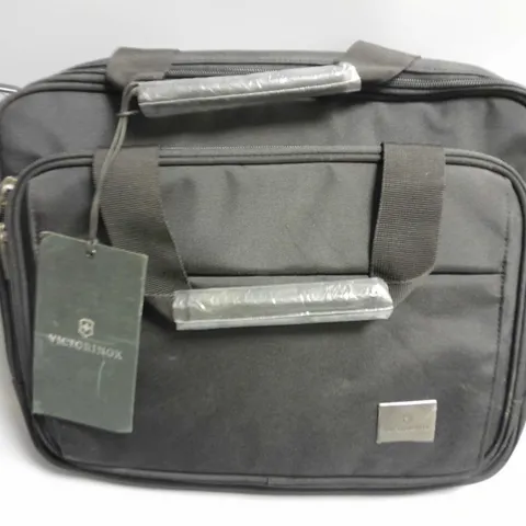 VICTORINOX 33CM LAPTOP CASE