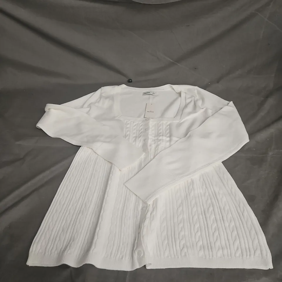 HOLLISTER KINT BUTTON FRONT TOP – WHITE, UK SIZE L