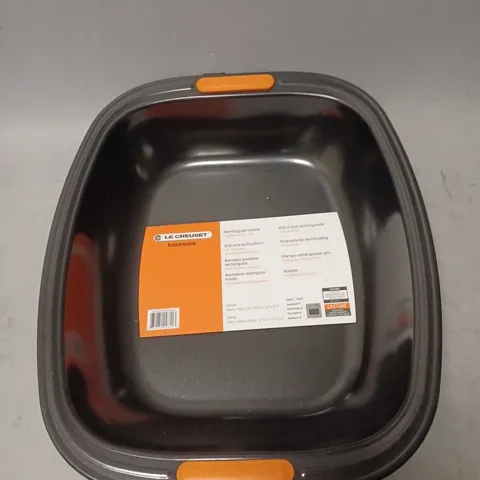 LE CREUSET RECTANGULAR ROASTER NON-STICK BAKEWARE