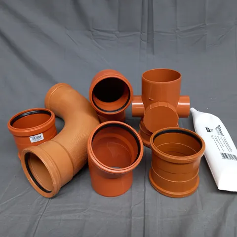 ASSORTED DRAINAGE AND PIPE FITTINGS