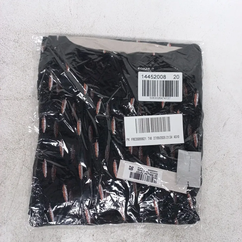 BAGGED SHIMMER TIERED DRESS IN BLACK SIZE 20