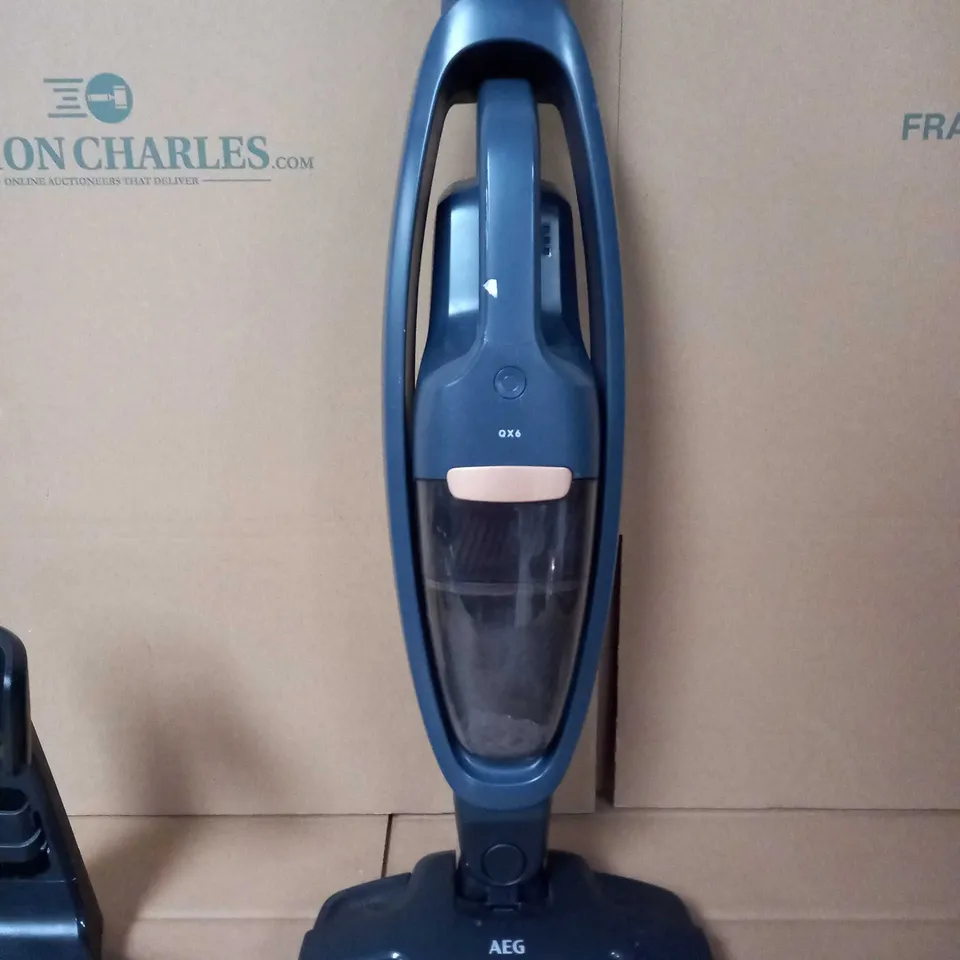 AEG GREY VACUUM CLEANER