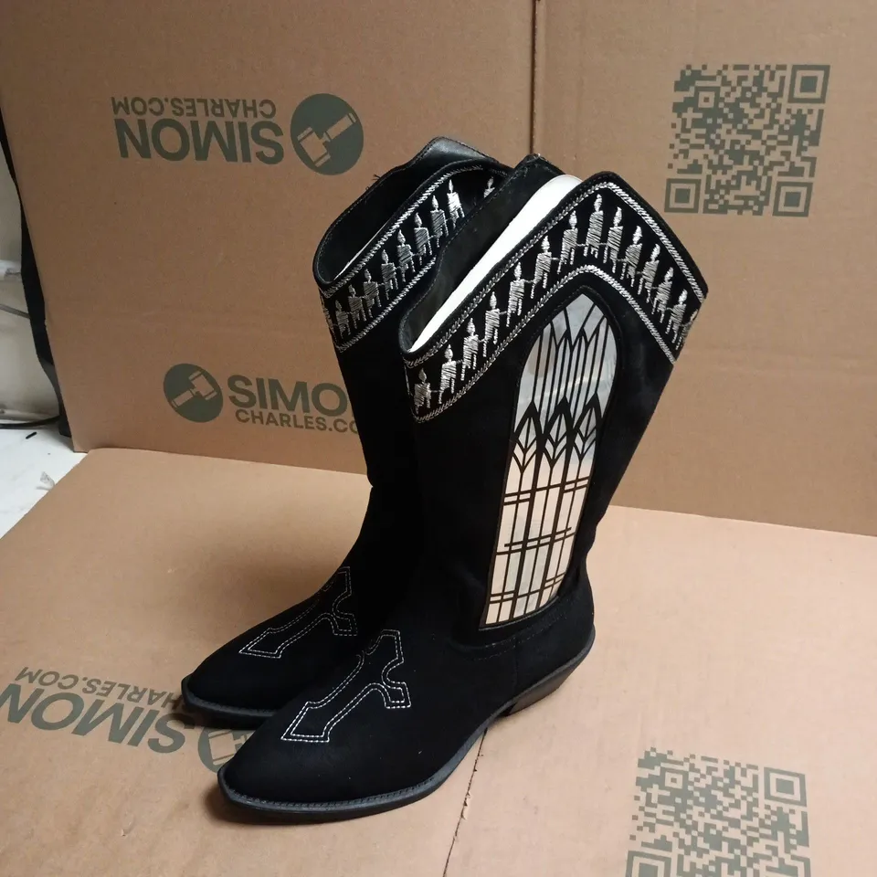 KOI BROKEN CONFESSIONS COWBOY BOOTS - BLACK, UK SIZE 4