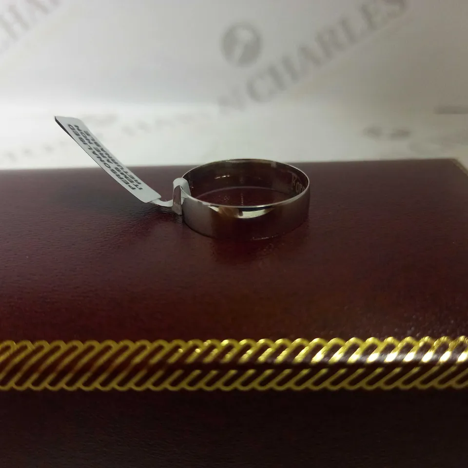 PERSONALISED 9 CARAT WHITE GOLD COURT WEDDING BAND - "FOREVER 09/09/22" RRP £329