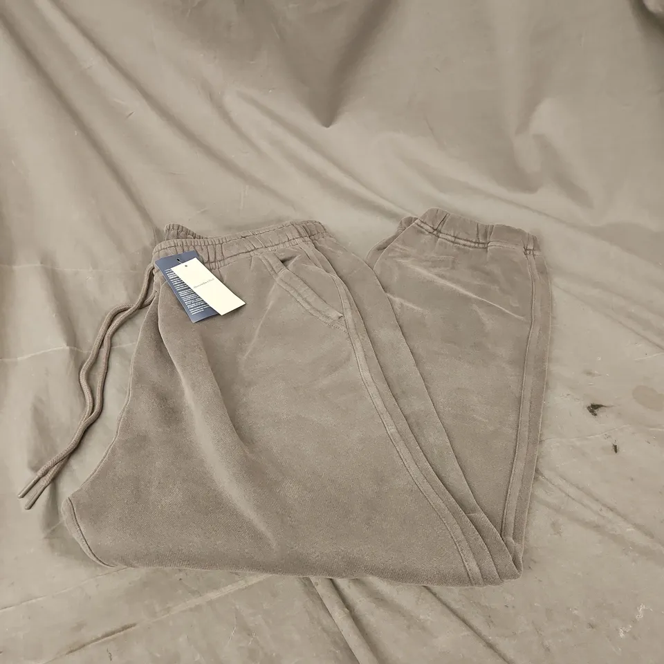 ABERCROMBIE & FITCH RELAXED CINCH SWEATPANT - GREY, SIZE M SHORT
