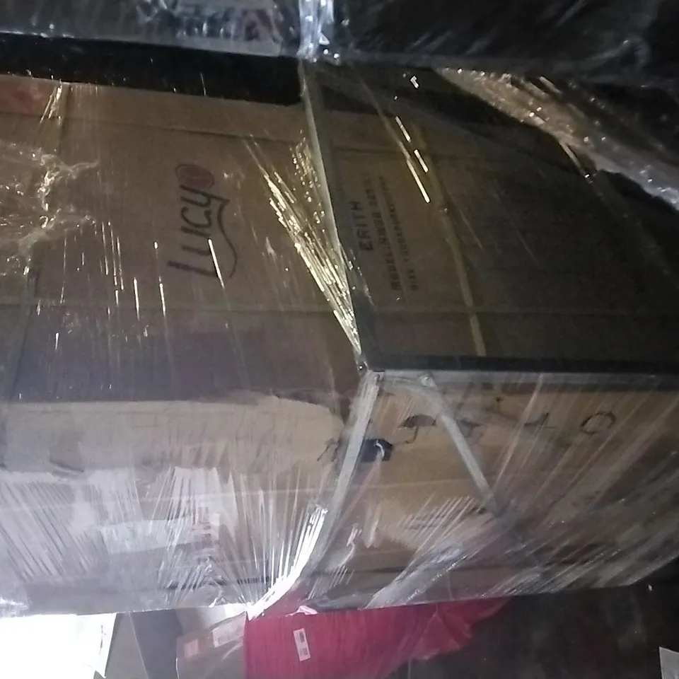 PALLET OF APPROXIMATELY 12 MIXED SHOWER GLASS