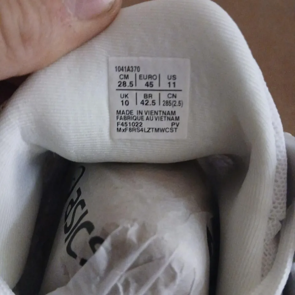 ASICS WHITE MESH RUNNING SHOES – UK 10 (US 11)