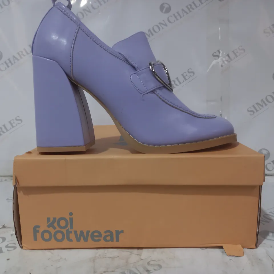 BRAND NEW BOXED PAIR OF KOI VEGAN LEATHER DELIGHTS LILAC SUGAR MULES IN PURPLE UK SIZE 8