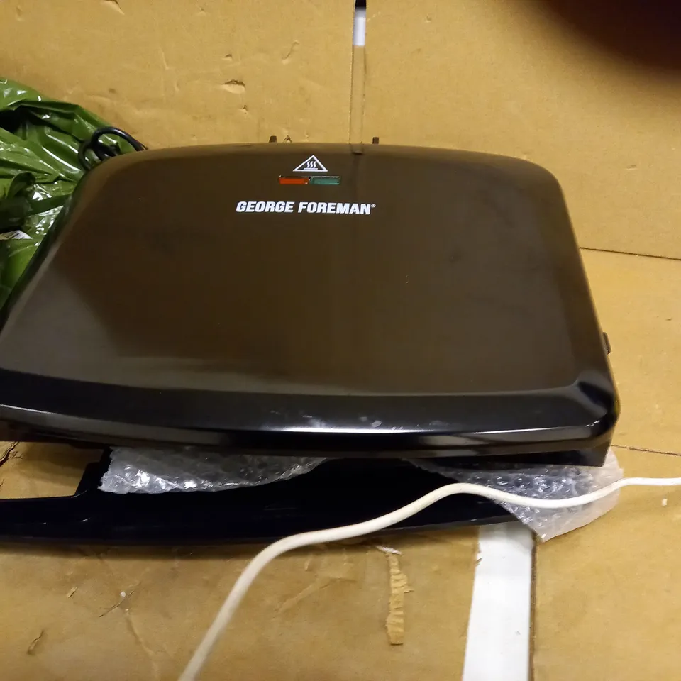 GEORGE FOREMAN FAMILY GRILL