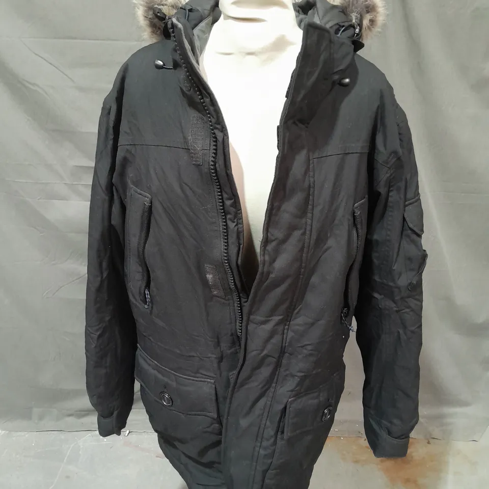 LAND'S END FUR TRIM HOOD COAT IN BLACK SIZE S