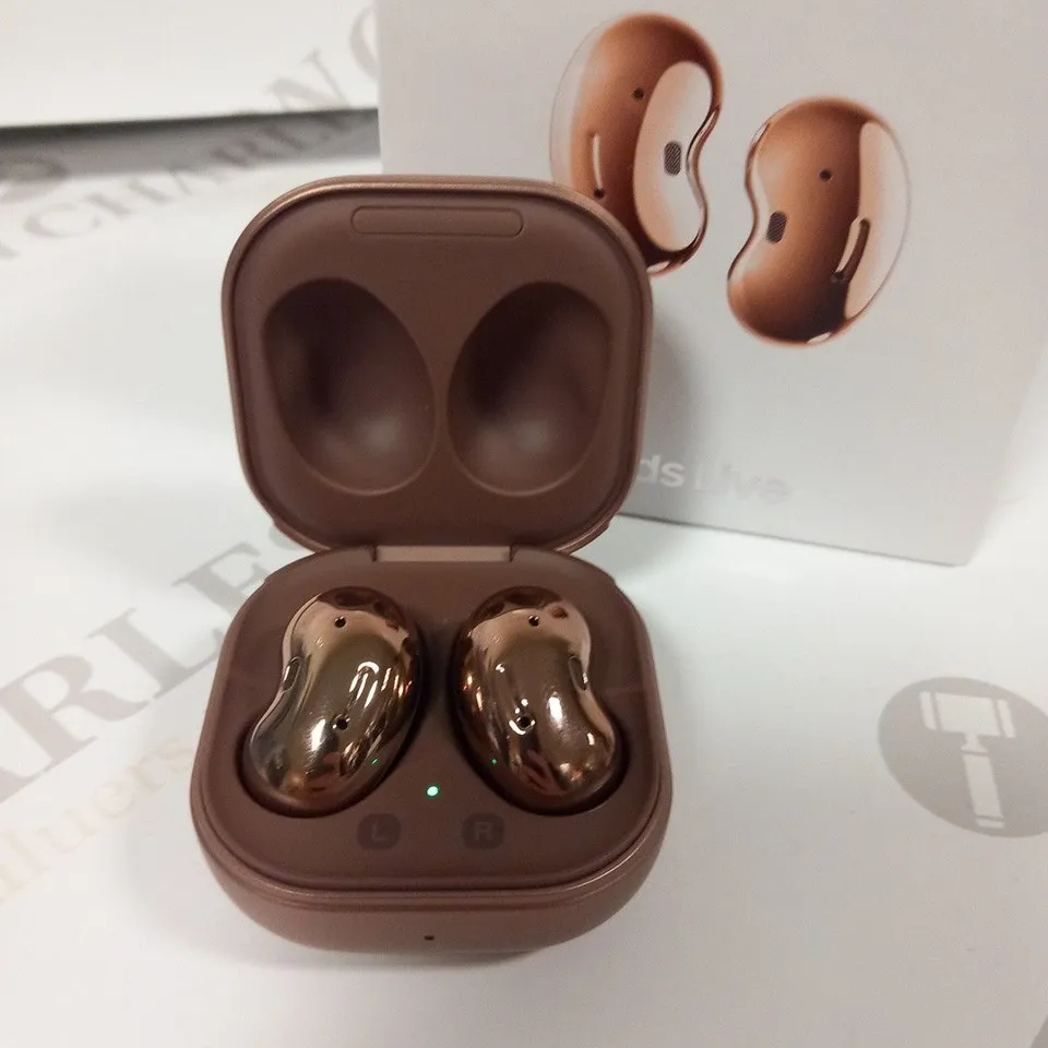 BOXED SAMSUNG GALAXY BUDS LIVE EARBUDS