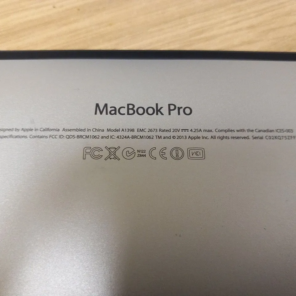 APPLE MACBOOK PRO (A1398 MID 2014)