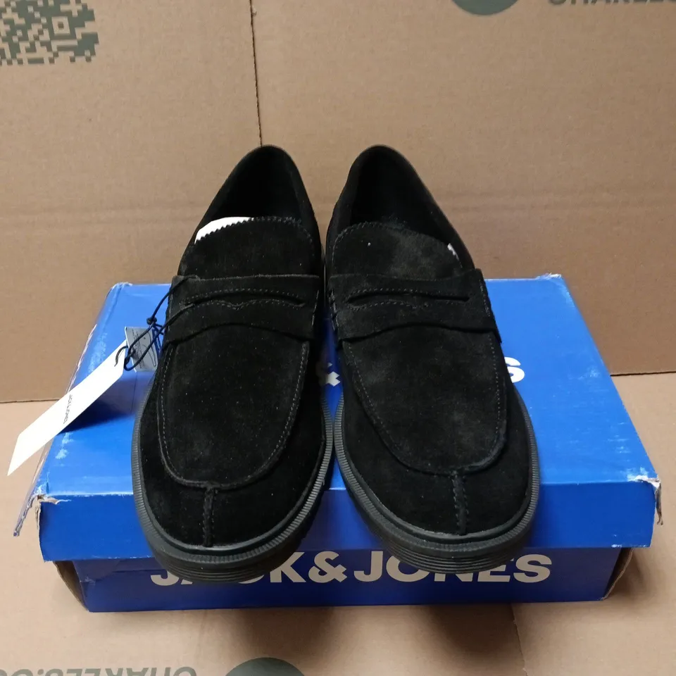BOXED PAIR OF JACK & JONES BLACK SUEDE LOAFERS - UK 9