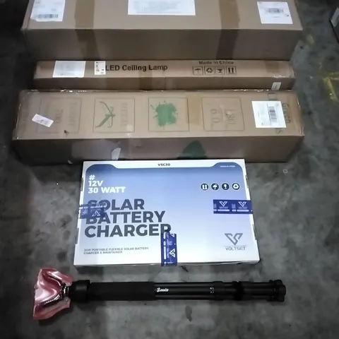 PALLET OF HOUSEHOLD ITEMS TO INCLUDE TRIPOD, 12V 30 WATT SOLAR BATTERY CHARGER, CHRISTMAS TREE, LED CEILING LAMP, RETRACTABLE BARRIER AND OTHER ASSORTED ITEMS...