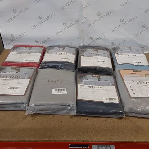 LOT OF 8X BAGGED VEEYOO TABLECLOTHS - COLOURS AND SIZES VARY (1 ITEM)
