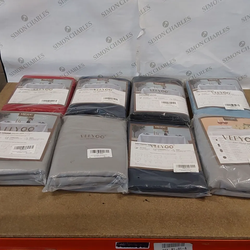 LOT OF 8X BAGGED VEEYOO TABLECLOTHS - COLOURS AND SIZES VARY (1 ITEM)