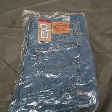 LEVI'S JEANS – WAIST UK 28